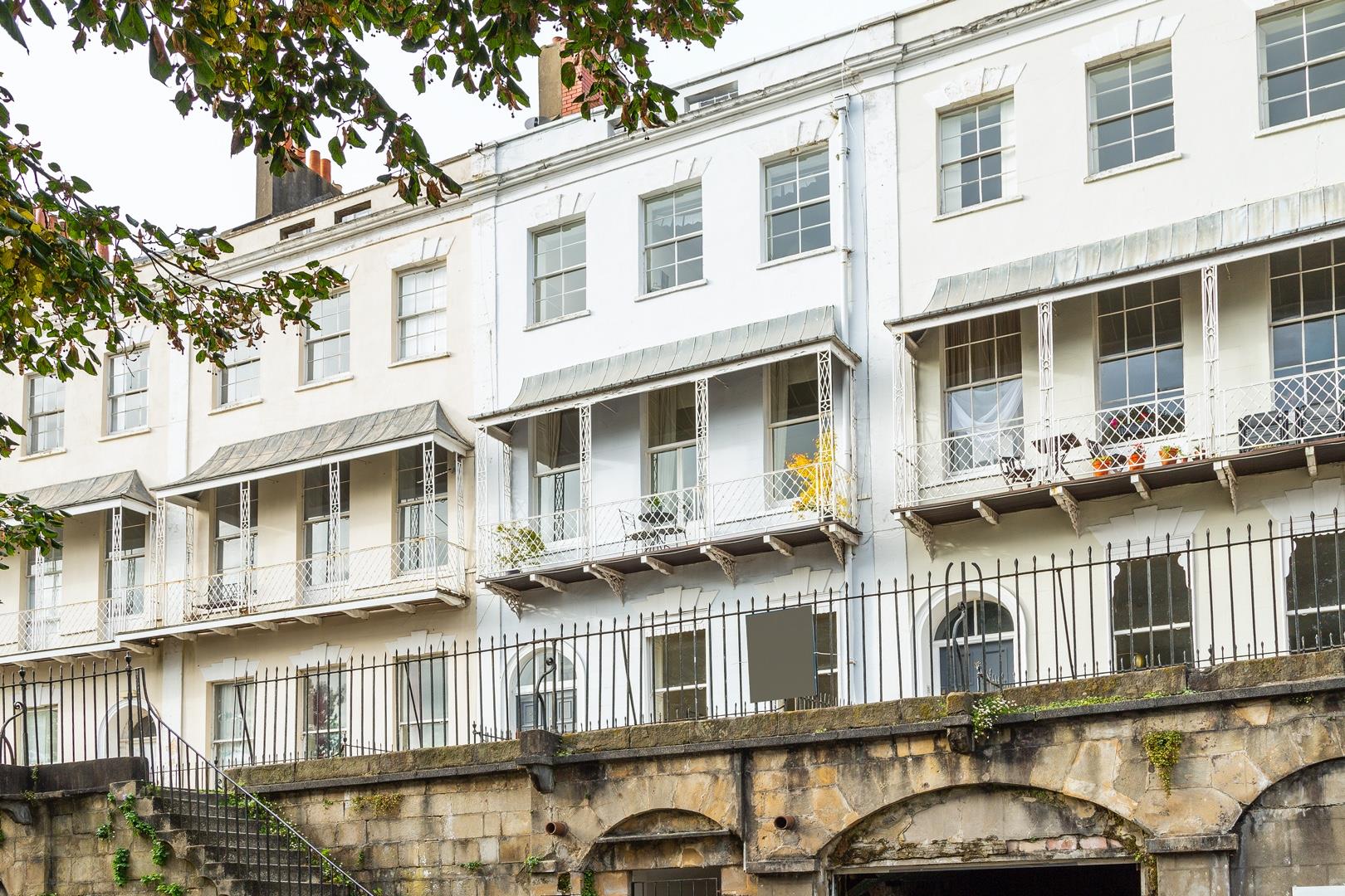 Royal York Crescent, Clifton, Bristol Property for Sale with Elephant